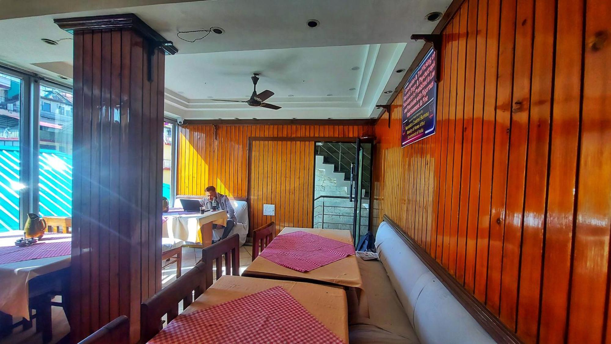 Hotel India House Νταραμσάλα Εξωτερικό φωτογραφία