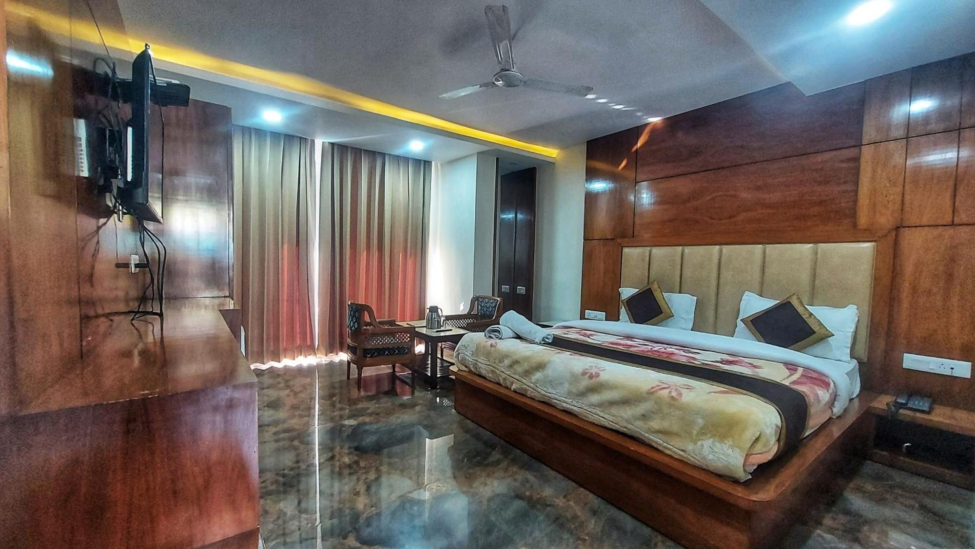 Hotel India House Νταραμσάλα Εξωτερικό φωτογραφία